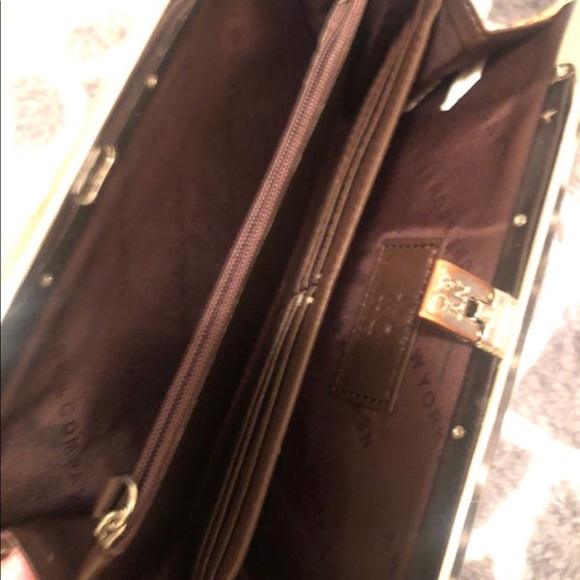 Wallet - Picture 3 of 3